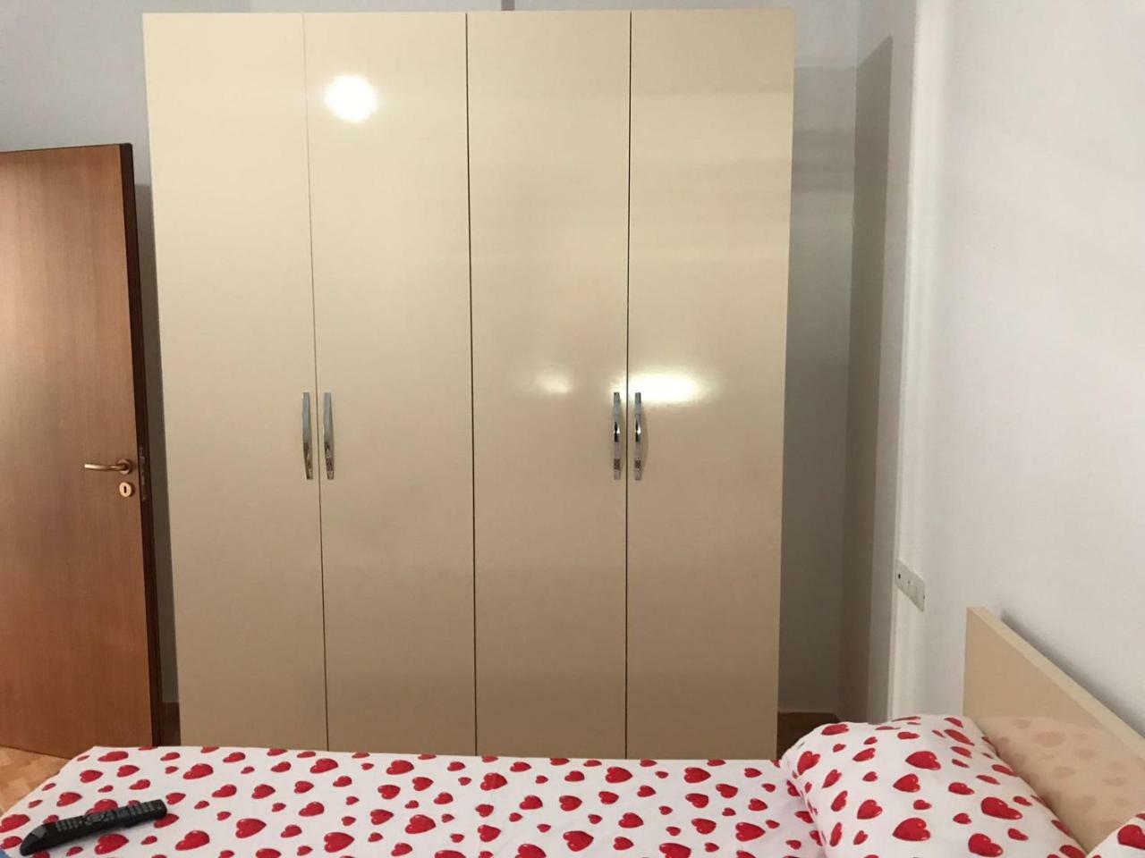 Residence Giulia فلورا المظهر الخارجي الصورة